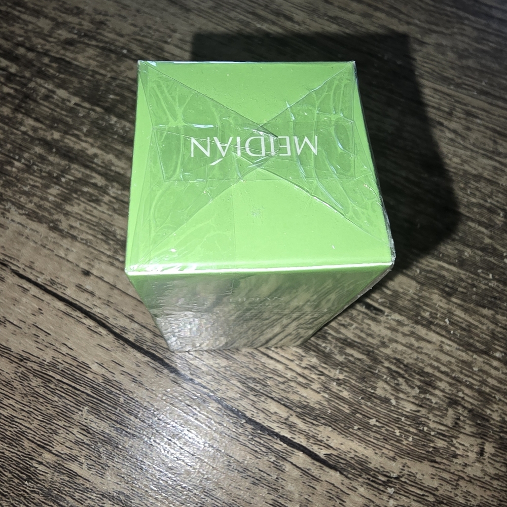 Green Tea Mask Stick - Picture 4 of 5